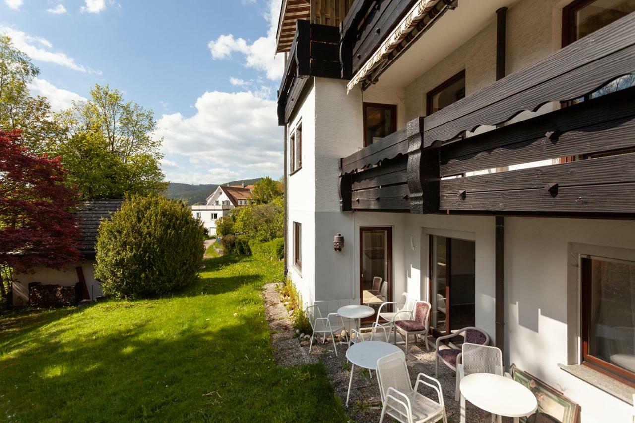 Hotel Petra Байерсброн Екстериор снимка