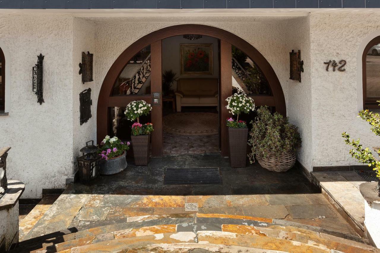 Hotel Petra Байерсброн Екстериор снимка