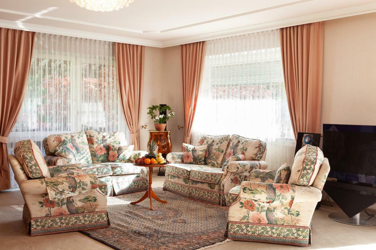 Hotel Petra Байерсброн Екстериор снимка