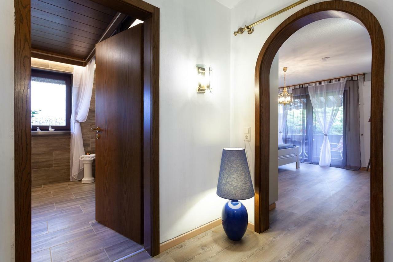 Hotel Petra Байерсброн Екстериор снимка