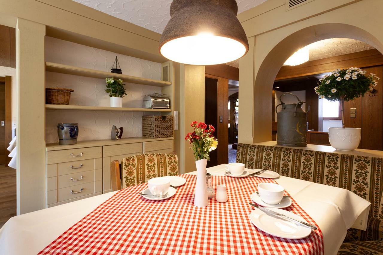 Hotel Petra Байерсброн Екстериор снимка